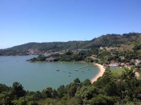 Casa próxima a praia de Calheiros